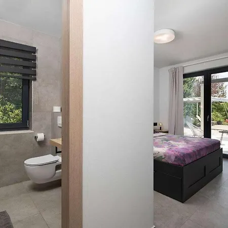 Maell With Private Pool * Sisan